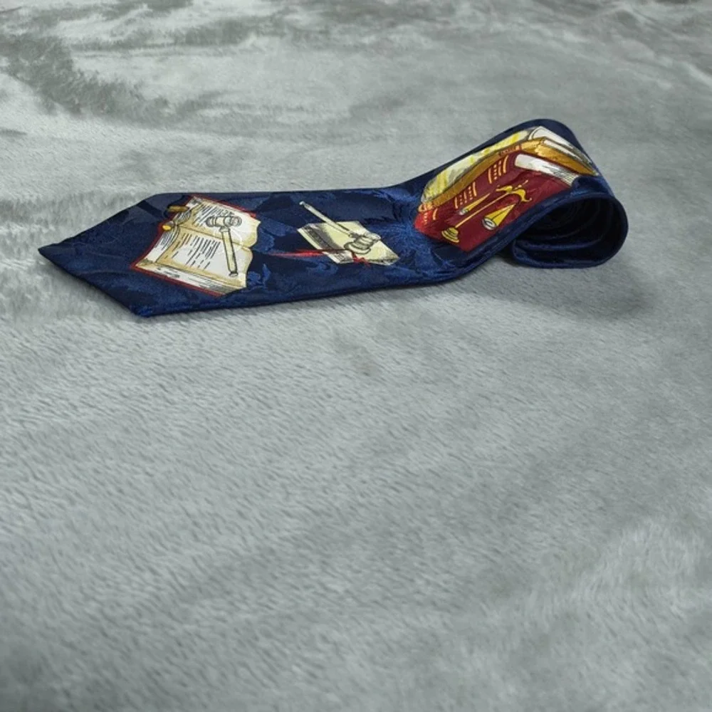 Renaissance tie gently